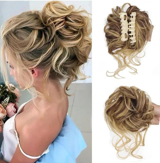 Lockiges Dutt-Haarteil mit Haarklammer für schnelle Hochsteckfrisuren in Braun mit Blond