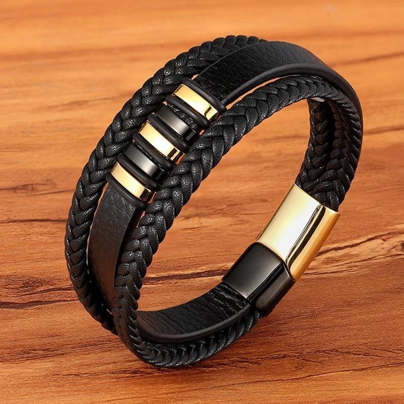 Mehrreihiges Herrenarmband aus geflochtenem Leder mit Magnetverschluss und Metallelementen, Ansicht 4