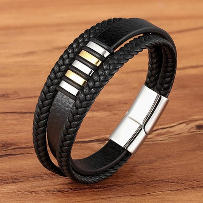 Mehrreihiges Herrenarmband aus geflochtenem Leder mit Magnetverschluss und Metallelementen, Ansicht 2