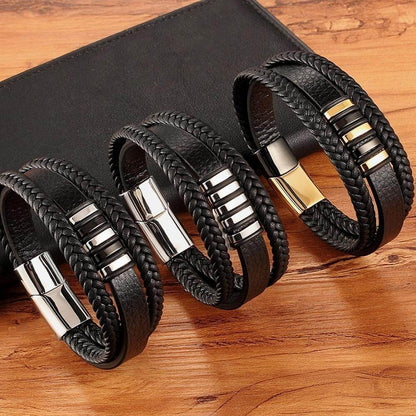 Mehrreihiges Herrenarmband aus geflochtenem Leder mit Magnetverschluss und Metallelementen, Ansicht 11