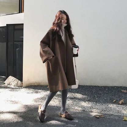 Oversized Damen-Mantel aus Wollmischung mit Reverskragen und aufgesetzten Taschen, Ansicht 4