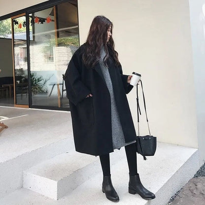 Oversized Damen-Mantel aus Wollmischung mit Reverskragen und aufgesetzten Taschen, Ansicht 6