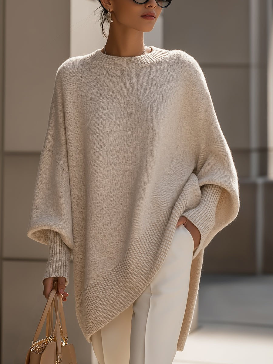 Oversized Damen-Pullover aus Wollmischung mit Rundhals und asymmetrischem Saum in Beige
