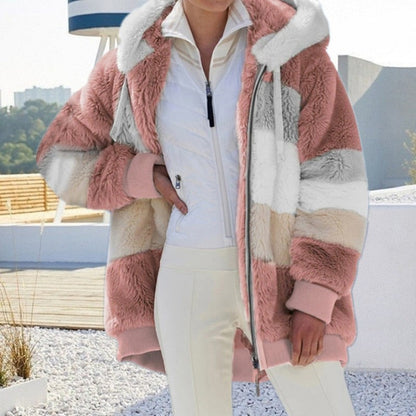 Oversized Damen-Teddyjacke mit großer Kapuze, Reißverschluss und Blockstreifen, Ansicht 13