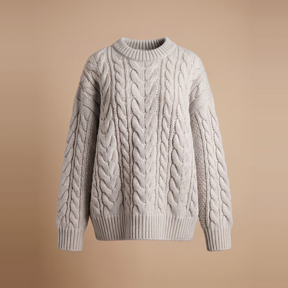 Oversized Damen-Zopfstrickpullover in Hellgrau, Vorderansicht