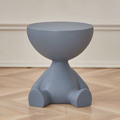 Runder Beistelltisch aus Kunststoff in Figurenform als Couchtisch oder Dekotisch in Blau