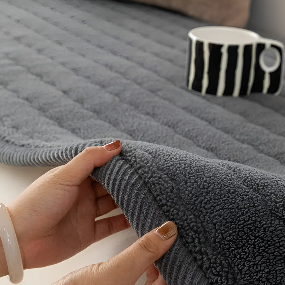 Rutschfester Sofaschoner für Haustiere aus gestepptem Plüsch, waschbar, in Größen von 70 x 70 bis 70 x 240 cm, Ansicht 14