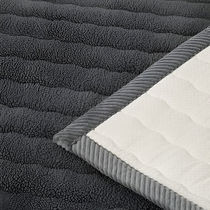 Rutschfester Sofaschoner für Haustiere aus gestepptem Plüsch, waschbar, in Größen von 70 x 70 bis 70 x 240 cm, Ansicht 15