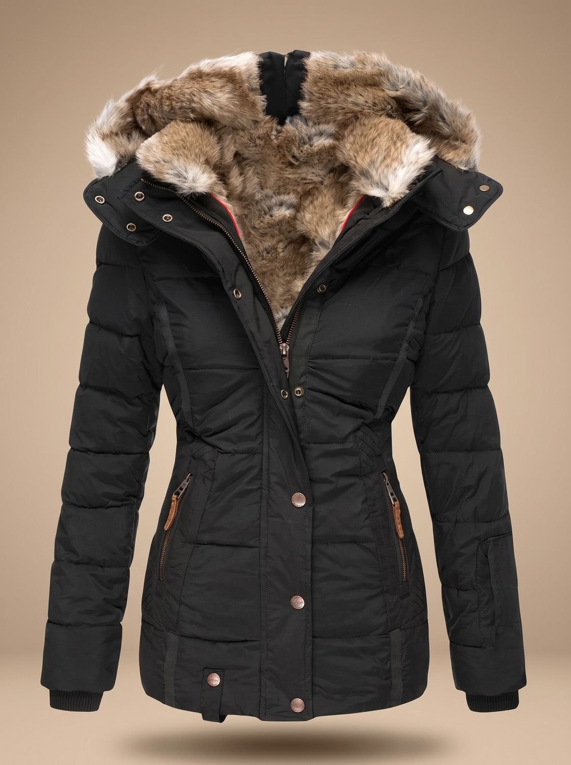 Taillierte Damen-Steppjacke mit gefütterter Kunstfellkapuze, Druckknopfleiste und Reißverschlusstaschen in Schwarz