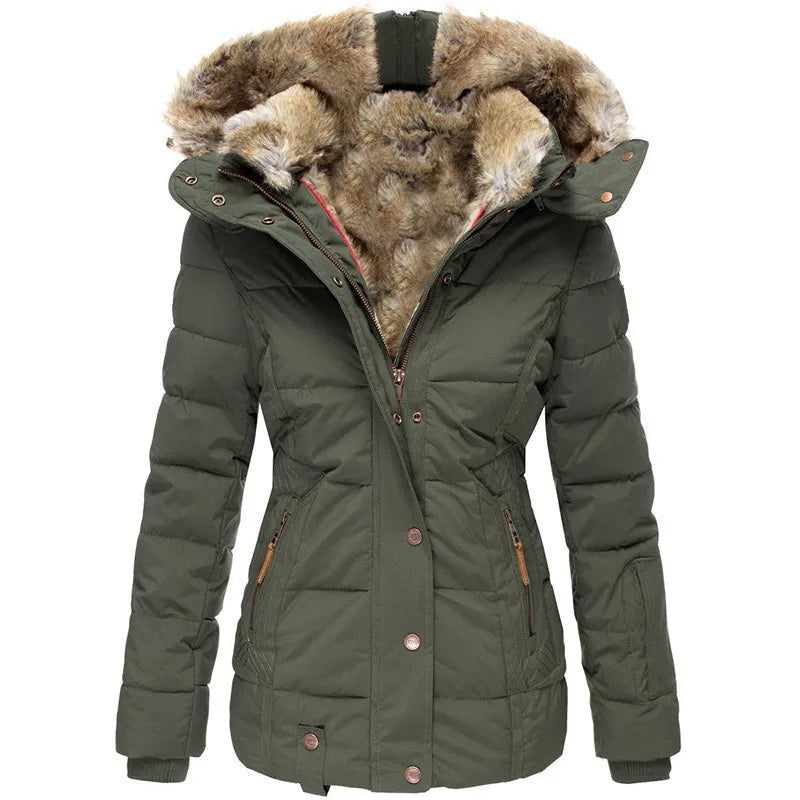 Taillierte Damen-Winter-Steppjacke mit Kunstfellkapuze, Druckknopfleiste und Strickbündchen in Grün