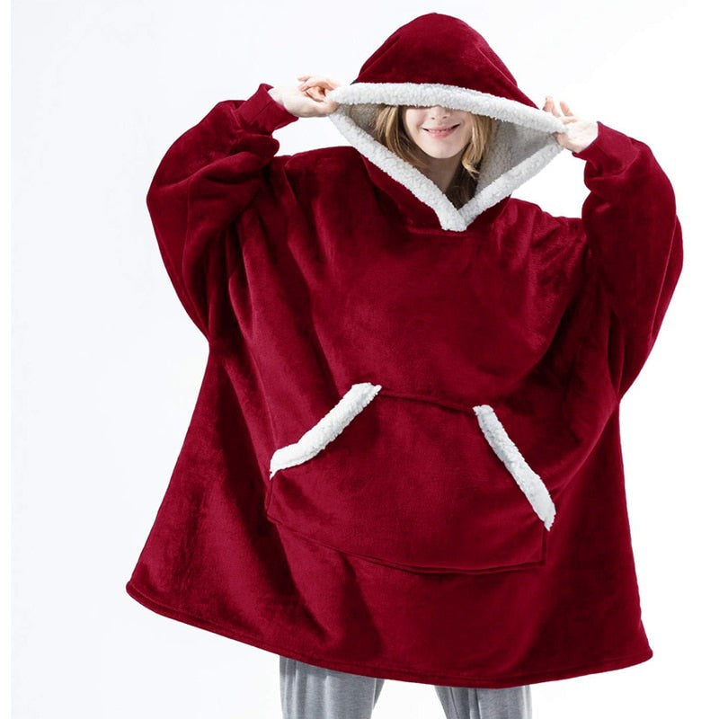 Übergroße Hoodie-Decke aus Fleece mit Sherpa-Futter, großer Kapuze und Kängurutasche in Rot
