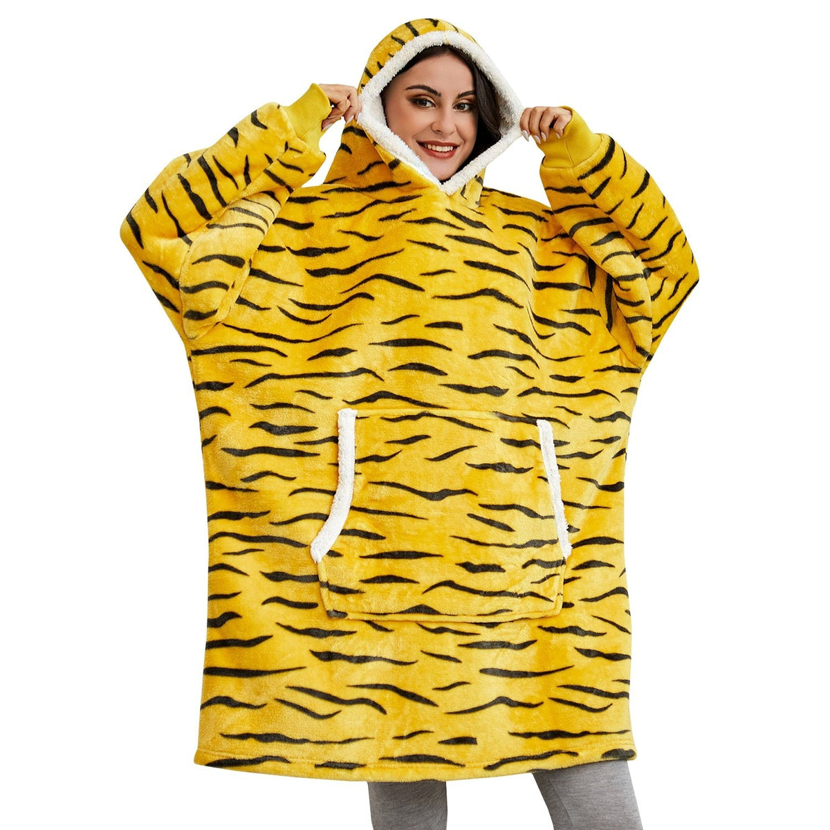 Übergroße Hoodie-Decke aus Fleece mit Sherpa-Futter, großer Kapuze und Kängurutasche, Ansicht 33