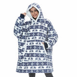 Blau mit Hirschmotiv