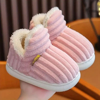 Warme Thermo-Hausschuhe mit veganem Fleecefutter und rutschfester Gummisohle in Rosa