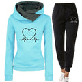 Warmer Jogginganzug mit Kapuzenpullover und Jogginghose mit Herzschlag-Motiv