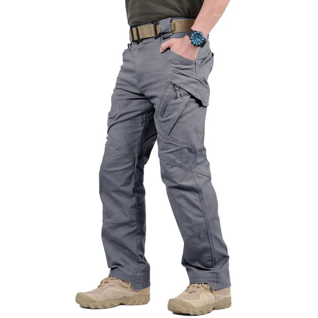 Wasserabweisende Herren-Outdoorhose mit versiegelten Nähten und Cargotaschen zum Wandern in Grau