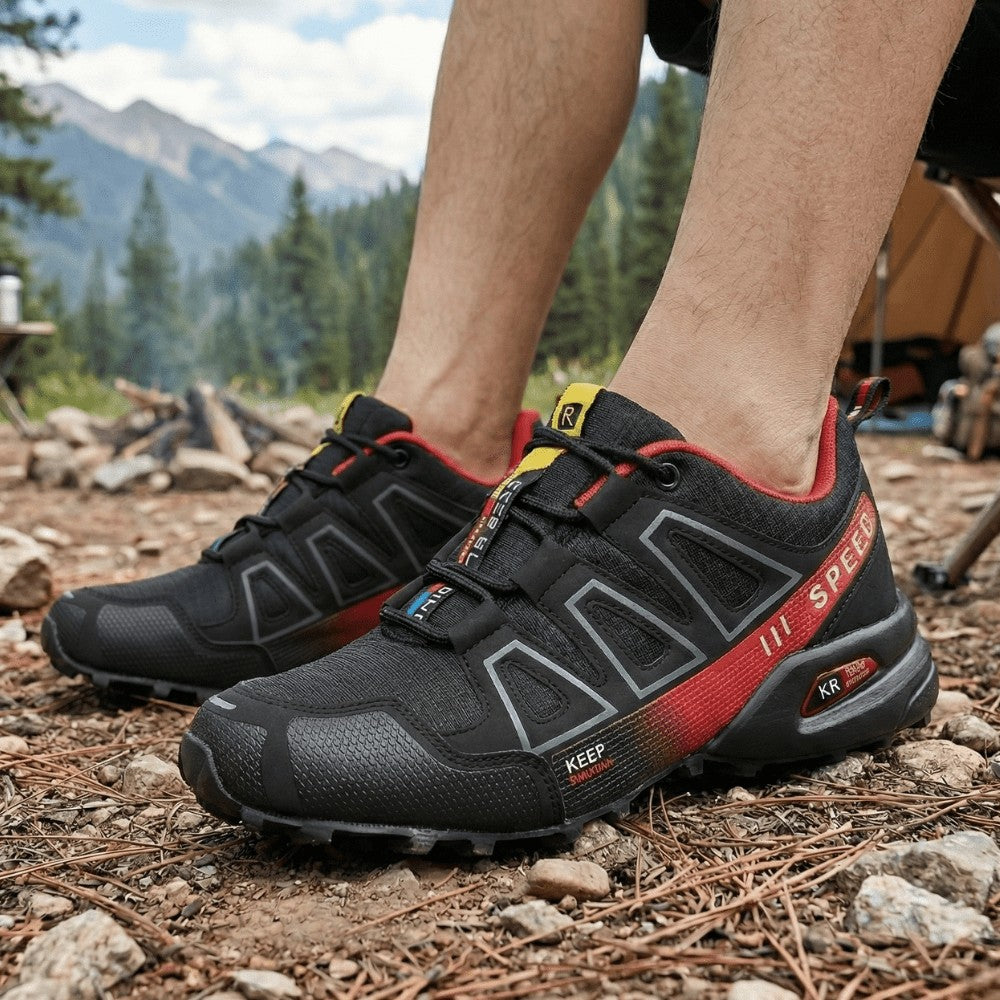 Wasserdichte Wanderschuhe mit rutschfester Gummisohle und Schnellschnürung für Trekking und Trail in Schwarz-Rot