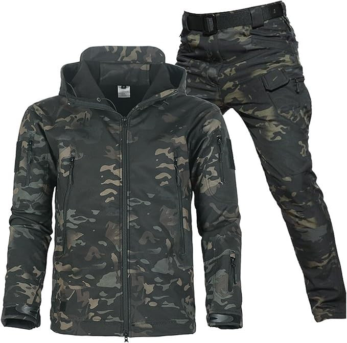 Zweiteiliges Herren-Outdoor-Set aus Jacke und Hose, wasserabweisend mit Fleecefutter in Armeegrün